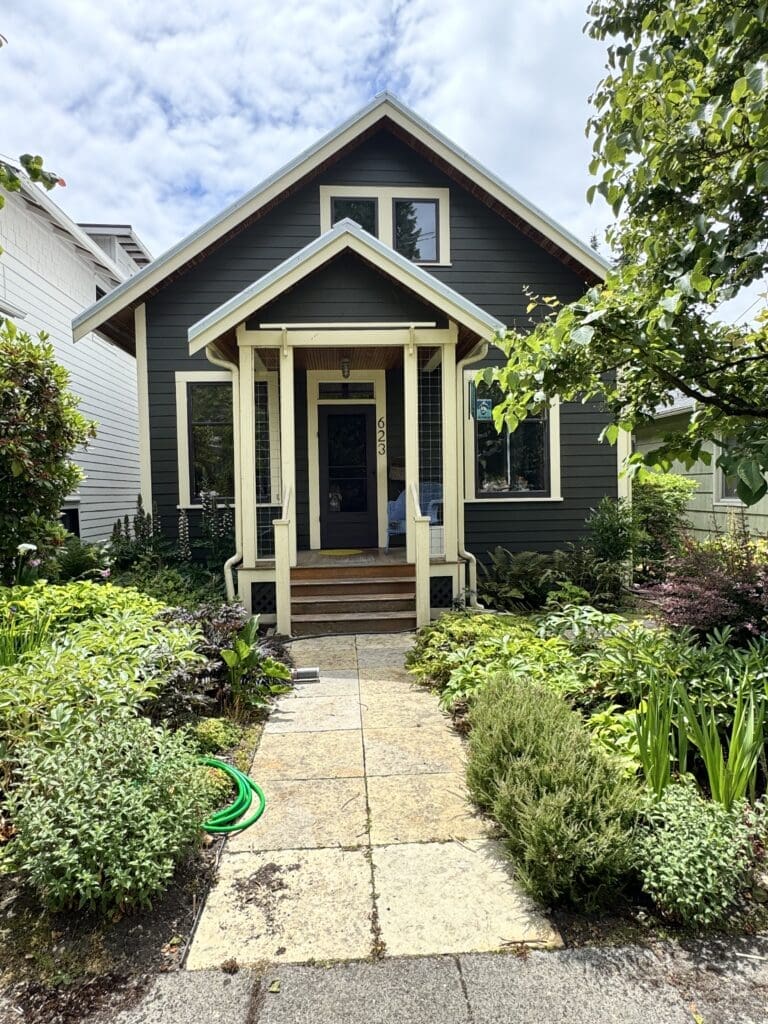 Moving to Ballard: Everything You Need to Know About the Maritime Neighborhood 13 Moving to Ballard: Everything You Need to Know About the Maritime Neighborhood